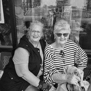 Meet your Posher, Janet